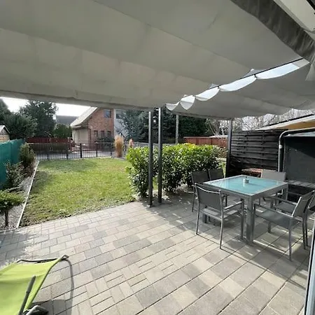 Csaladi Feszek Apartment Gardony