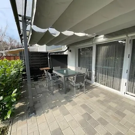Apartment Csaladi Feszek Gardony