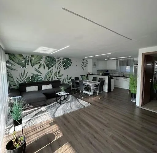 דירה Csaladi Feszek